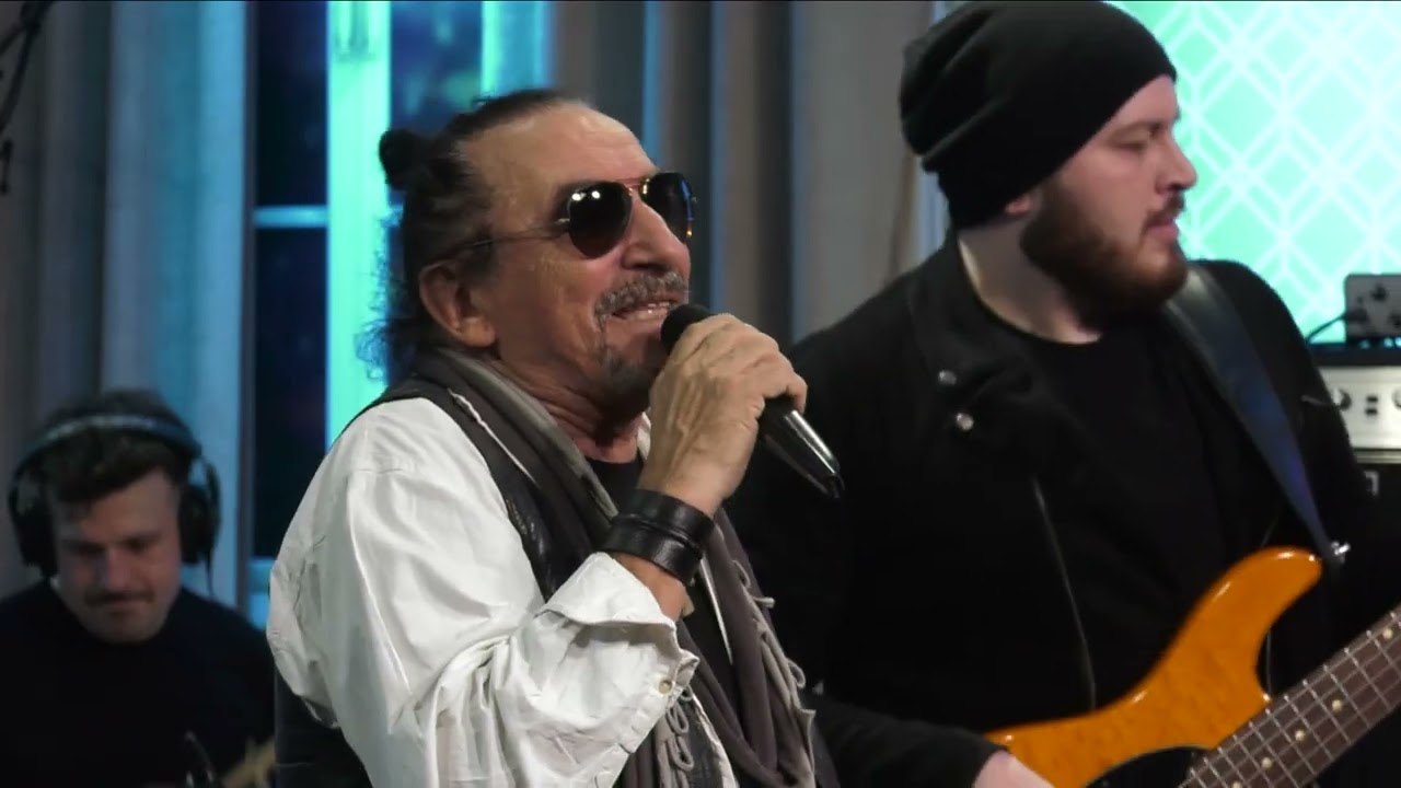 Željko Bebek  - Kupit ću nam sat | Dalibor Petko Show | CMCTV