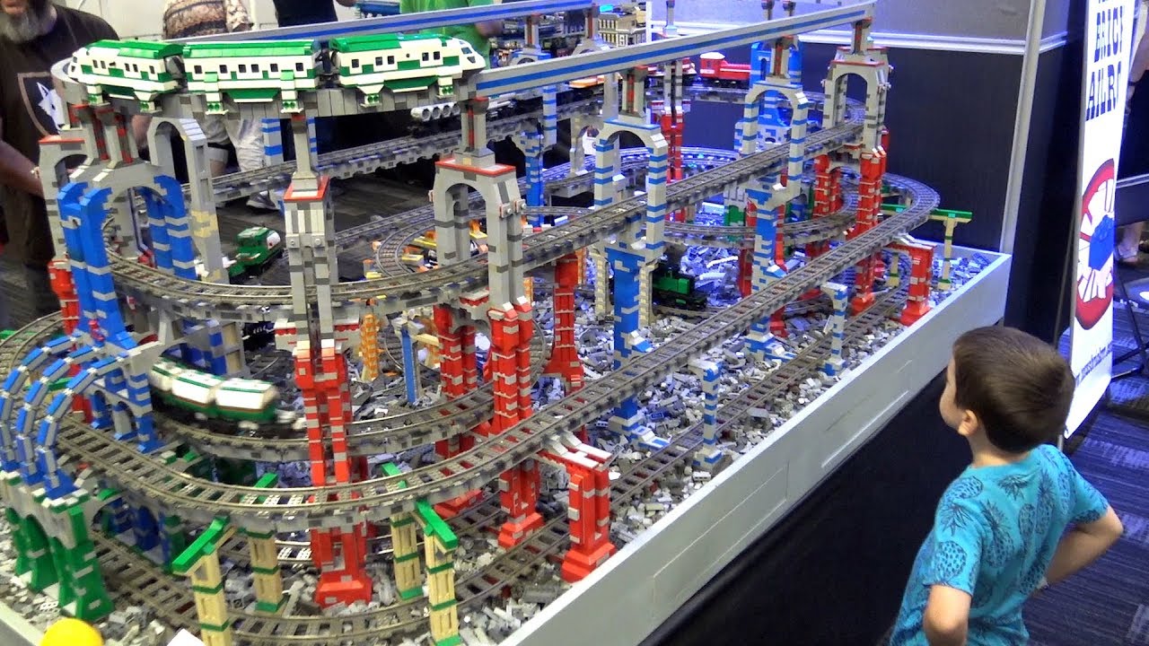 Multi-Level LEGO Train Display with Monorail | Brick Fiesta 2019