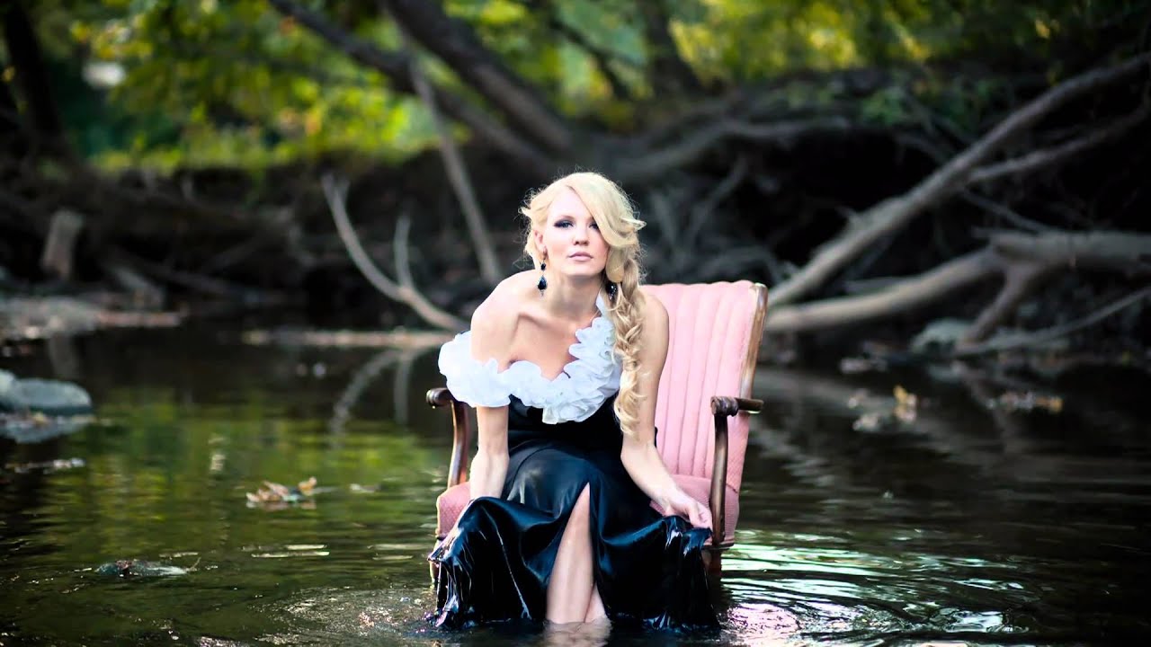 Trash The Dress: Alisa.