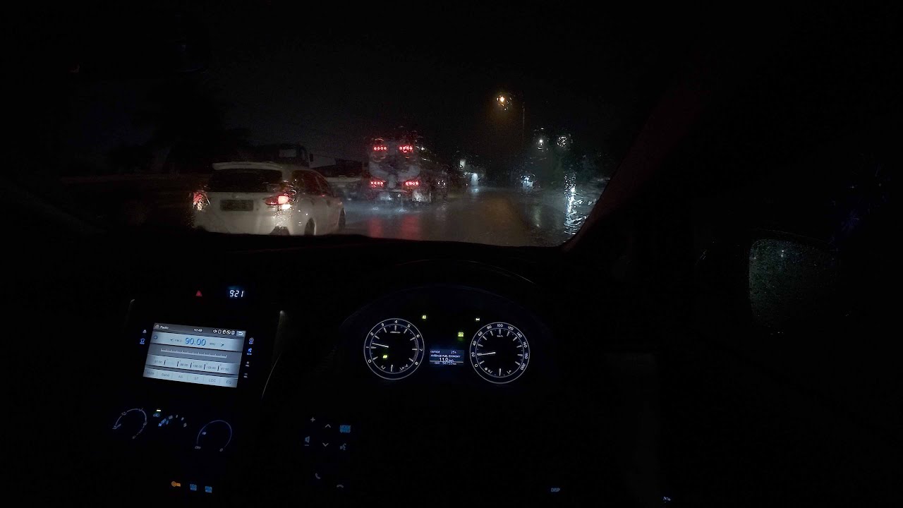 ASMR Driving in the rain at night - Relaxing rain sound for sleeping, working, studying