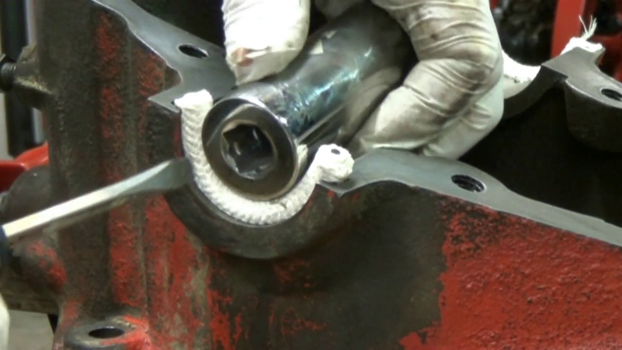 Ford 9N 2N Steering Rebuilding Drivetrain & Hydraulic  Restoration  PART 3