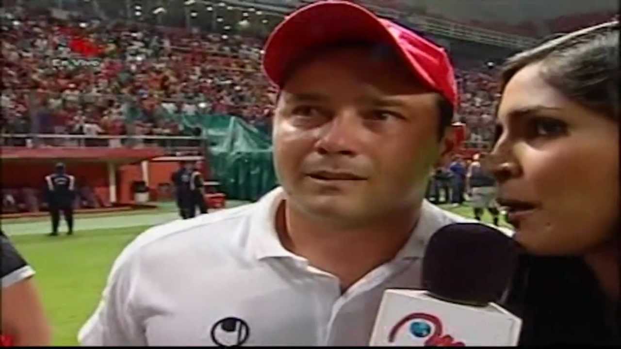 Lara Armada - Somos Campeones