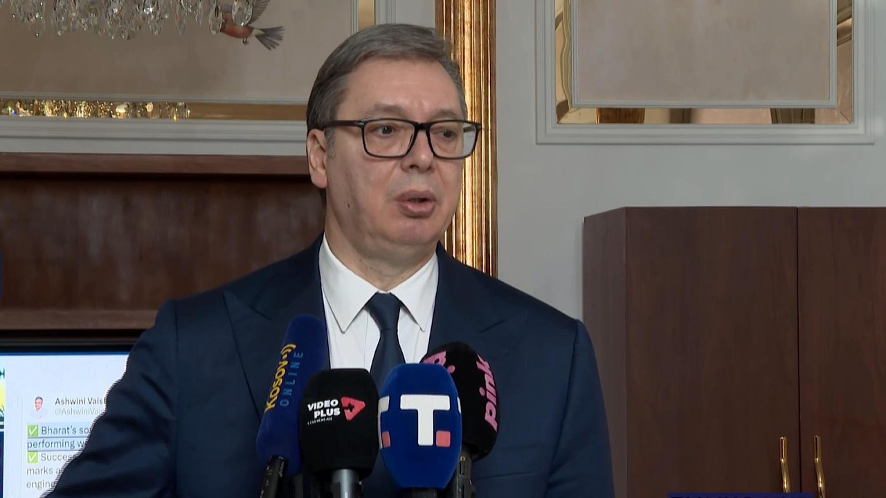 Predsednik Vučić se obraća iz Nju Delhija