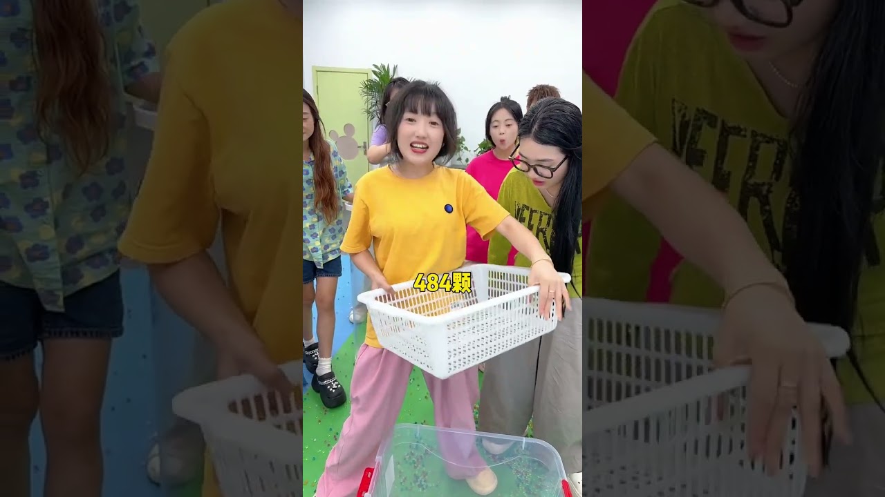 接多少拿多少，哈哈哈太搞笑了 #搞笑 #办公室游戏