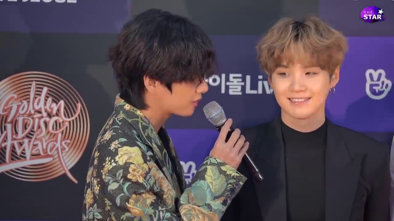 (INDO SUB) BTS 2020 GOLDEN DISK AWARDS RED CARPET (turn on CC)