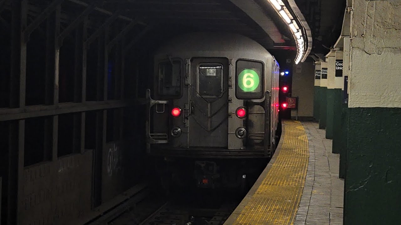 MTA NYCT Subway: Pelham Bay Park Bound Bombardier R62A (6) Train At Astor Place
