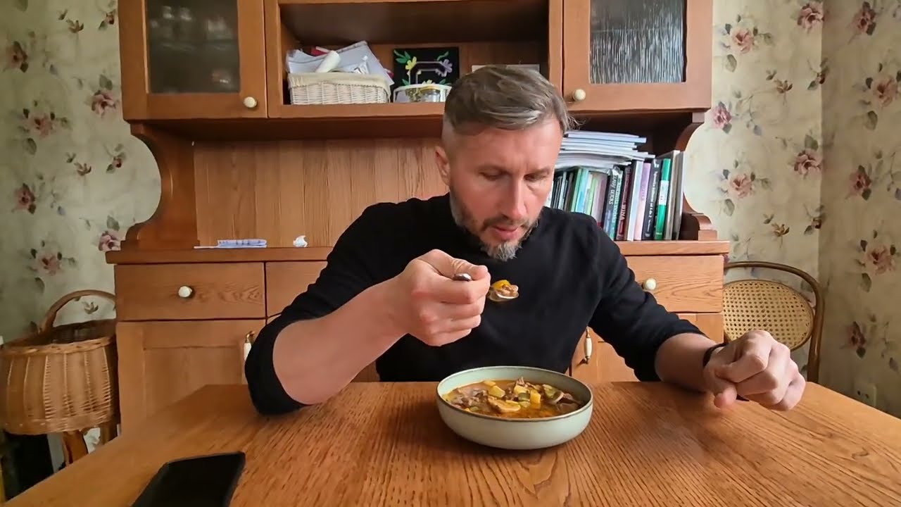 Mąż zachwycony - talerz pożywnej zupy.. i ryba z warzywami na parze / daily vlog - gotowanie 