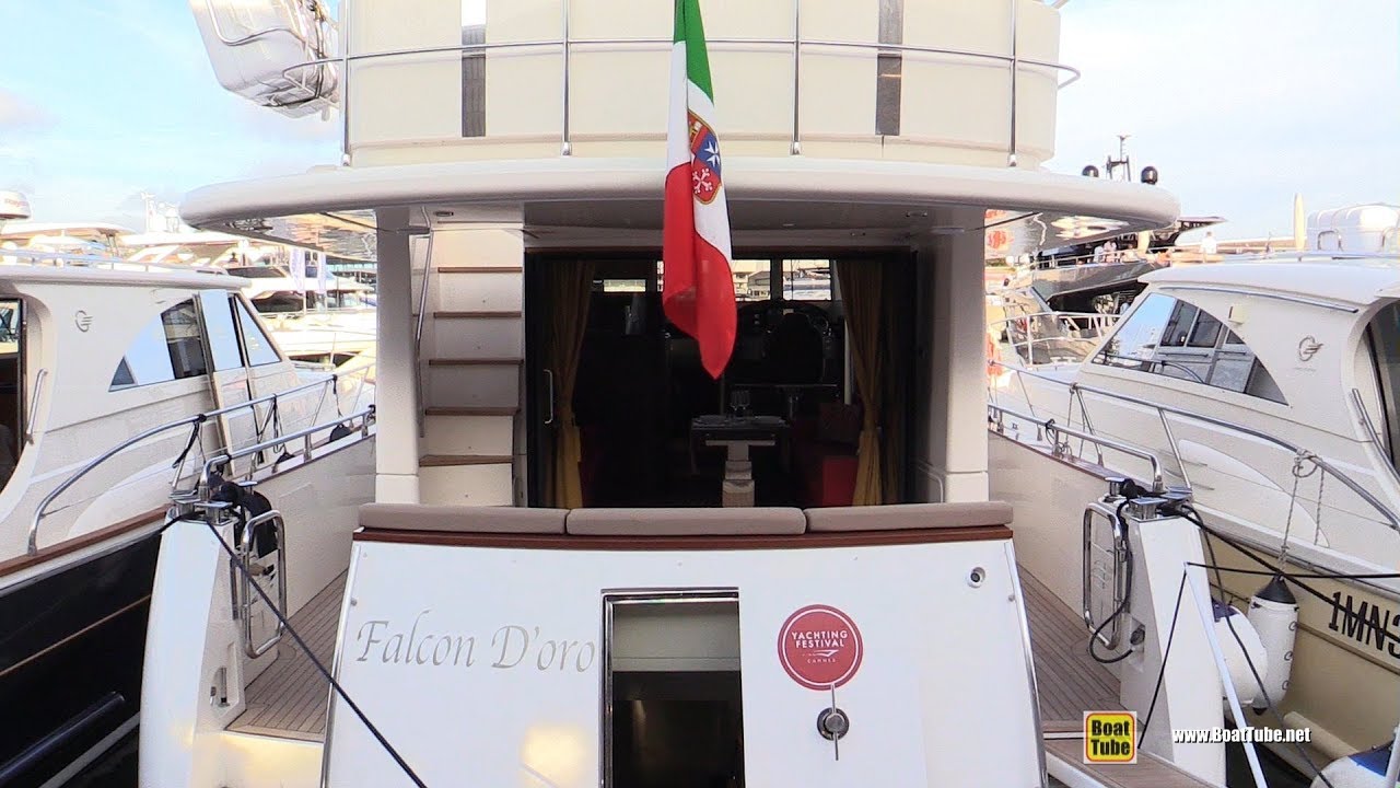 2018 Cantieri Estensi Yachts 535 Maine Yacht - Walkaround - 2018 Cannes Yachting Festival