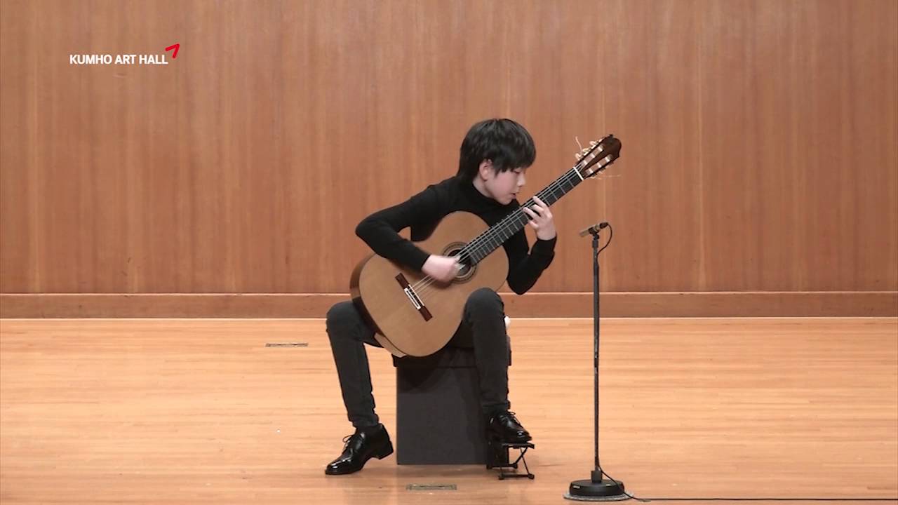 Joaquín Rodrigo, Tres Piezas Espanolas: Fandango-Passacaglia-Zapateado