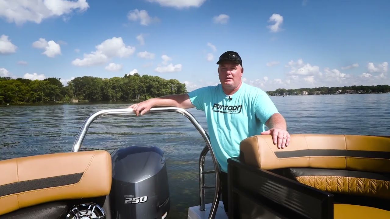 We Tested the 2022 Pontoon Hurricane FunDeck!