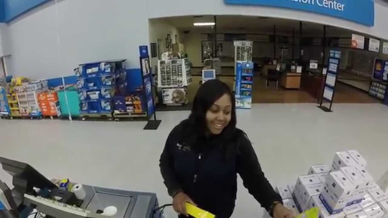 Walmart customer service sucks