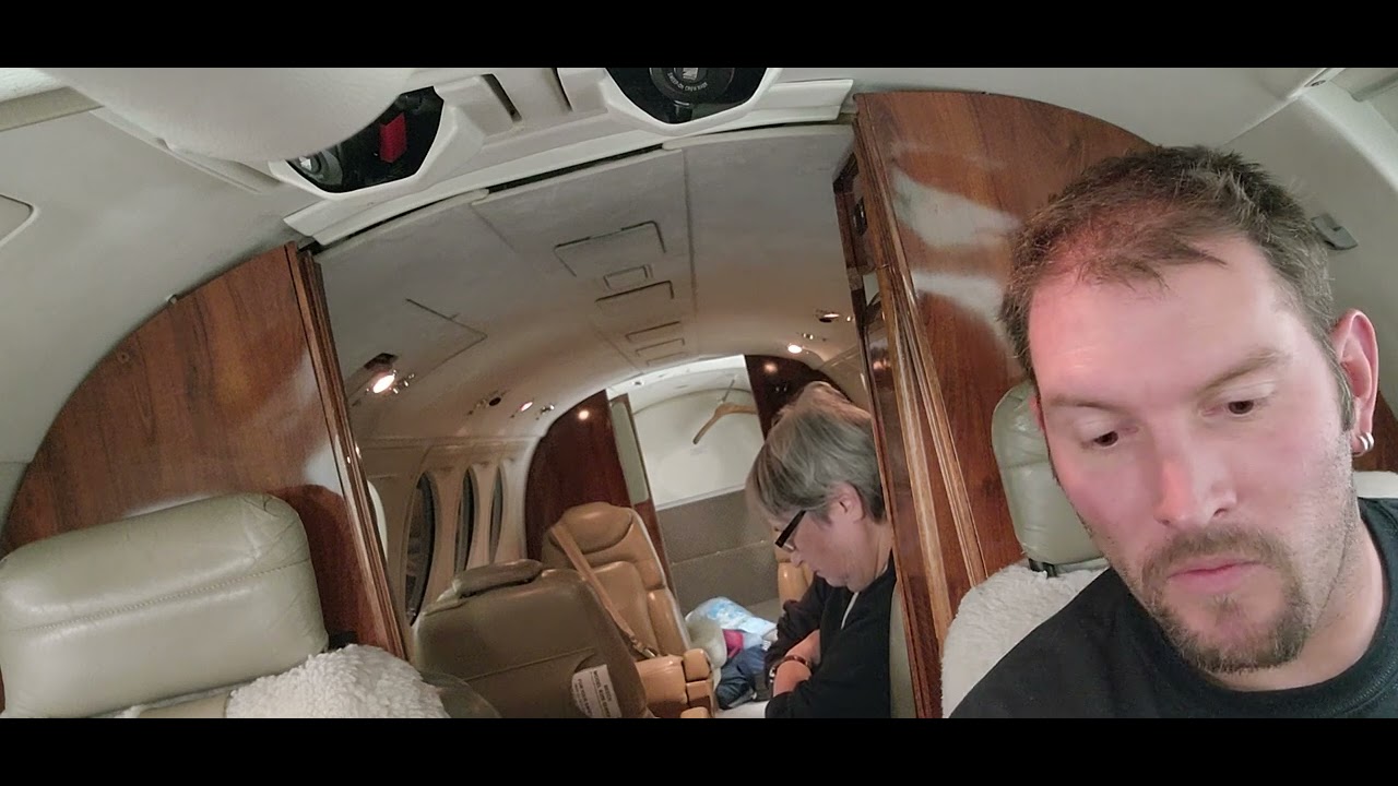 oxygen mask drop test king air 200