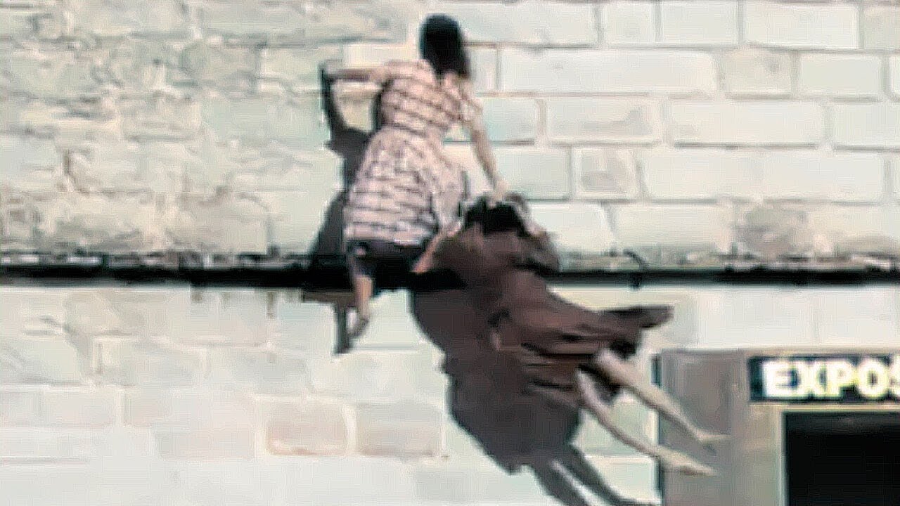 5 Videos de TERROR EXTREMO que NO te Dejar&aacute;n DORMIR 2023 (VOL. 38)