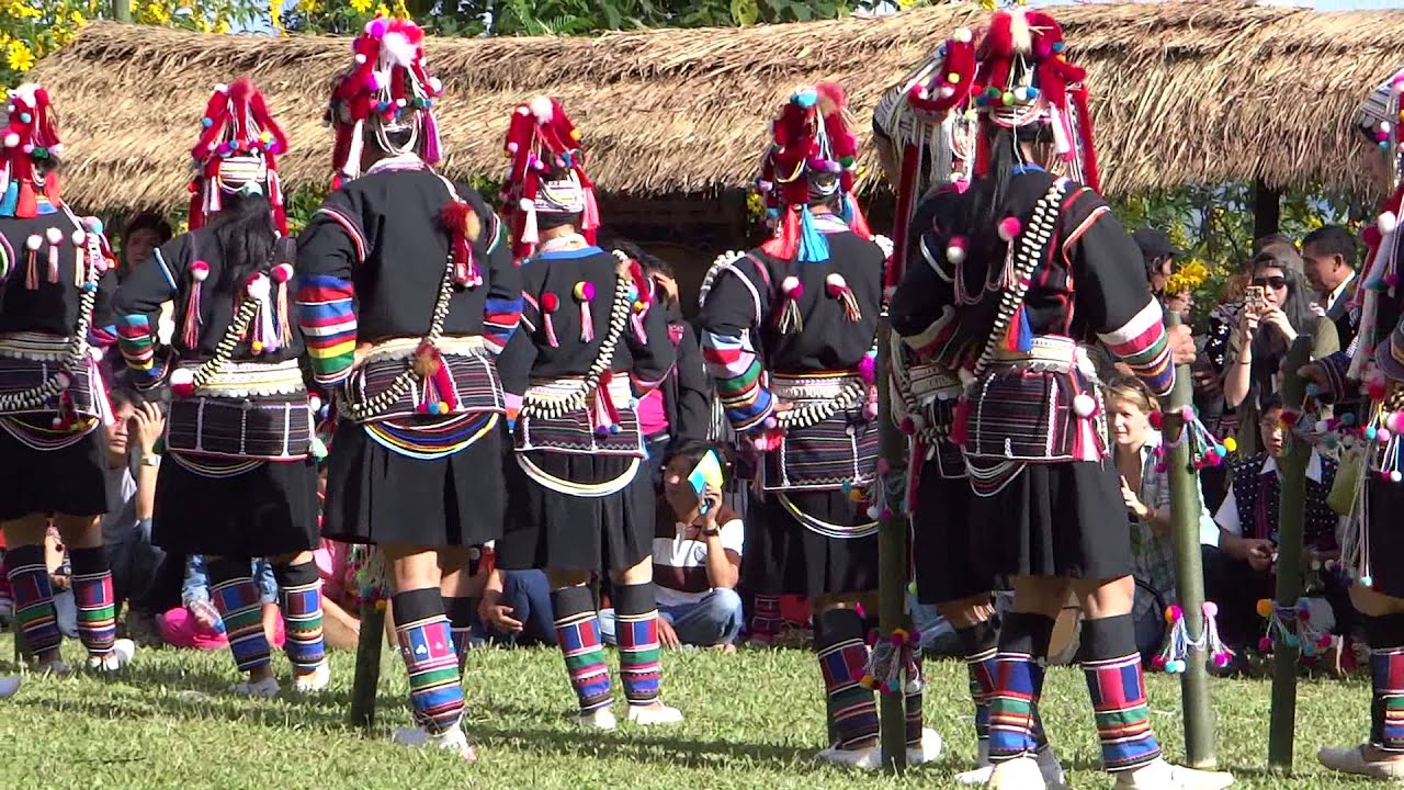 Akha dance @ Ban Hua Mae Kham