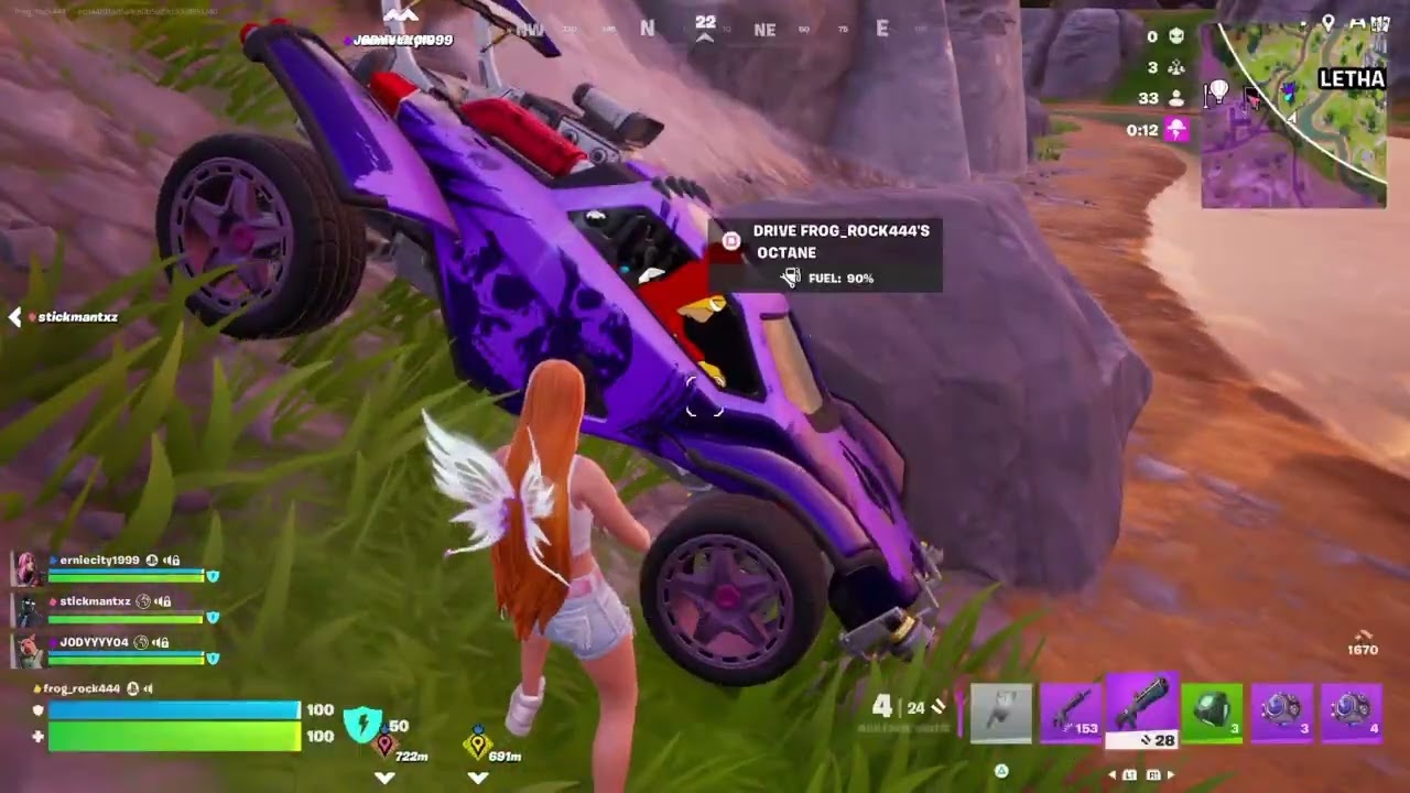 Ice Spice fights for a Victory Royale (Fortnite Gameplay)