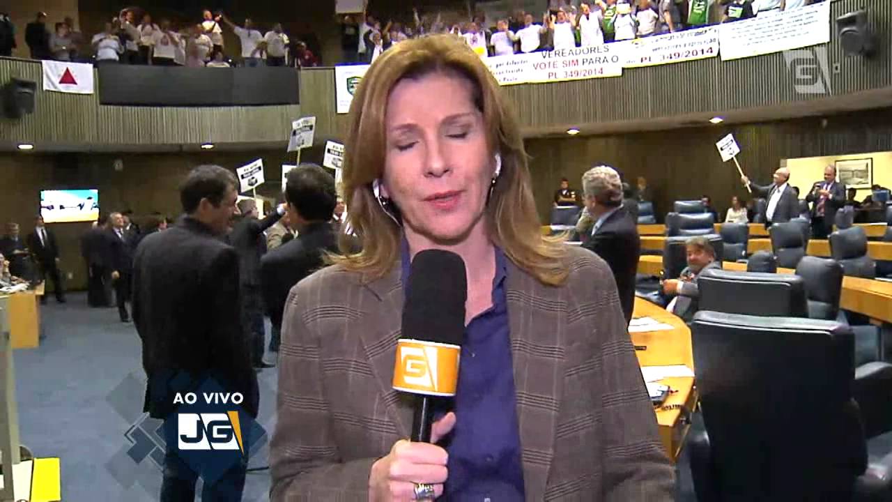 Vereadores votam projeto anti-Uber, pr&oacute;-taxistas