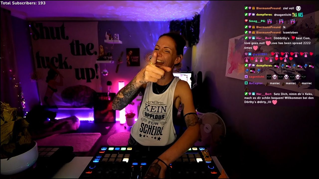 An bizzle Techno a day keeps the schlechte Laune away!