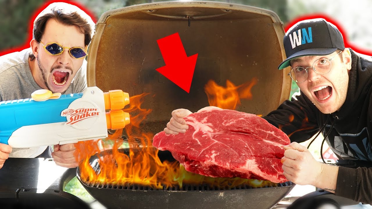 XXL STEAK GRILL ESSEN CHALLENGE mit HUND LUCKY und PRANK Bestrafung !!!