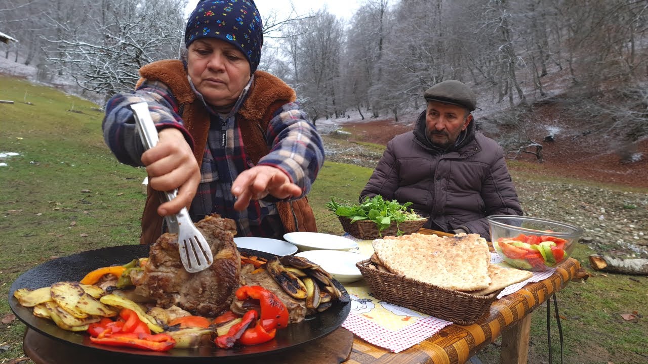 Готовим Говядину с Овощами на Садже