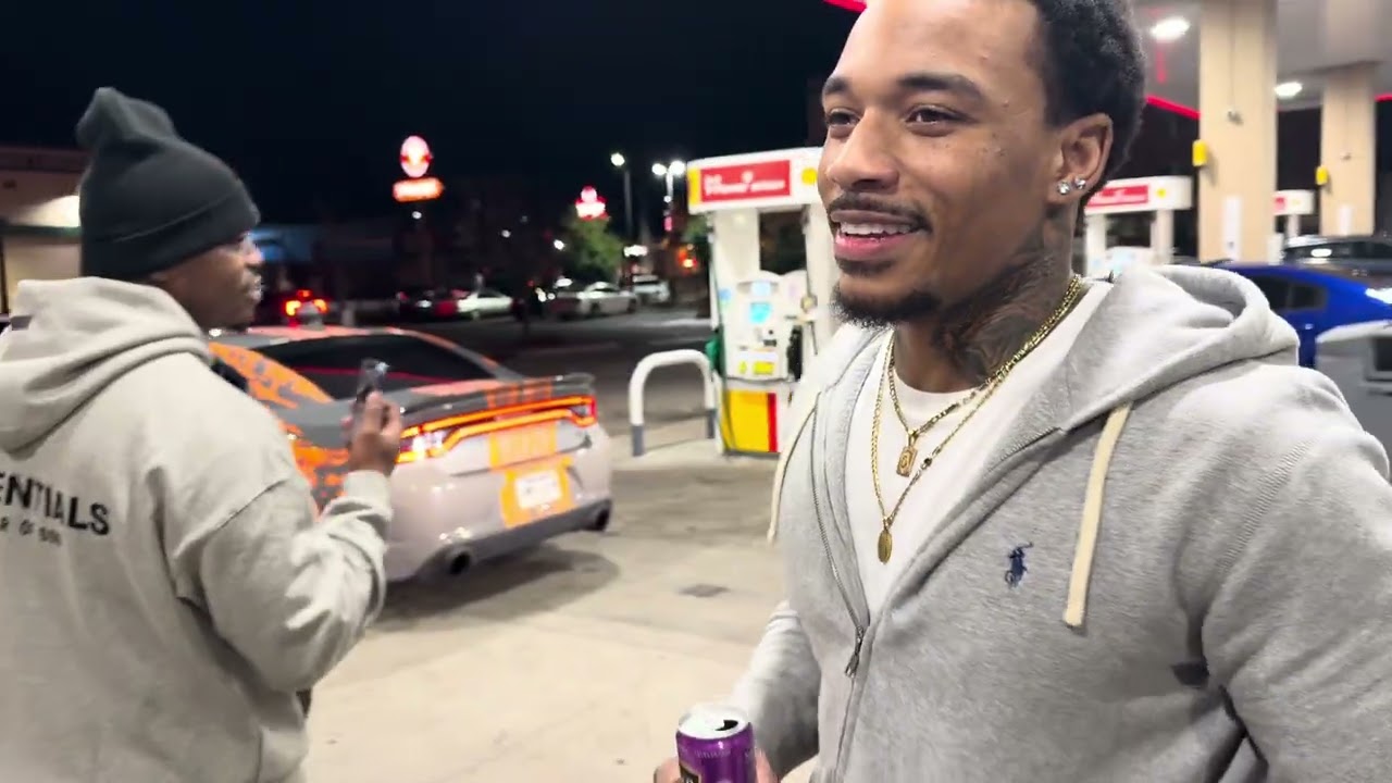 5 HELLCATS ON A NEW YEARS NIGHT (ft. Che's HELLCAT REDEYE CHRYSLER 300)