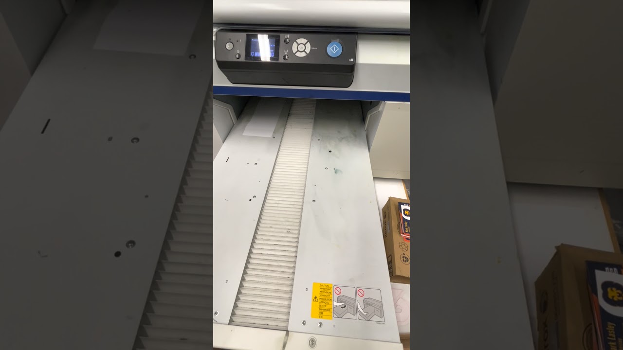 Epson SureColor F2000 WhiteEdition DTG Direct to Garment Printer