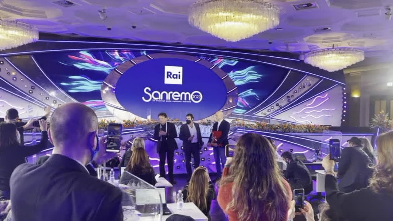 Sanremo, Massimo Ranieri vince premio Mia Martini e si commuove