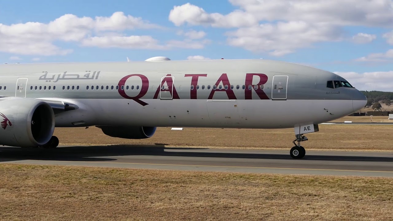 Qatar Airways Boeing 777-300ER at Canberra CBR