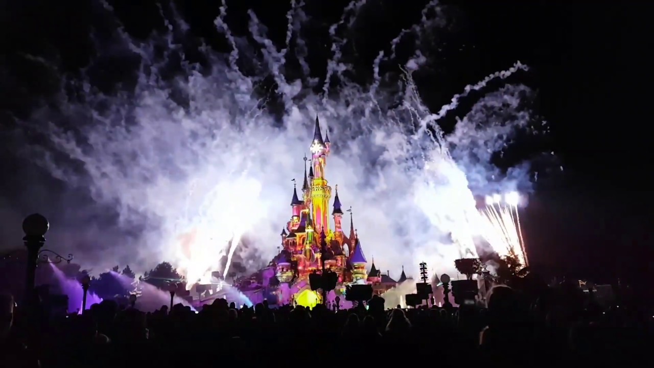 DISNEYLAND PARIS ILLUMINATIONS FULL SHOW 25TH ANNIVERSARY 2017