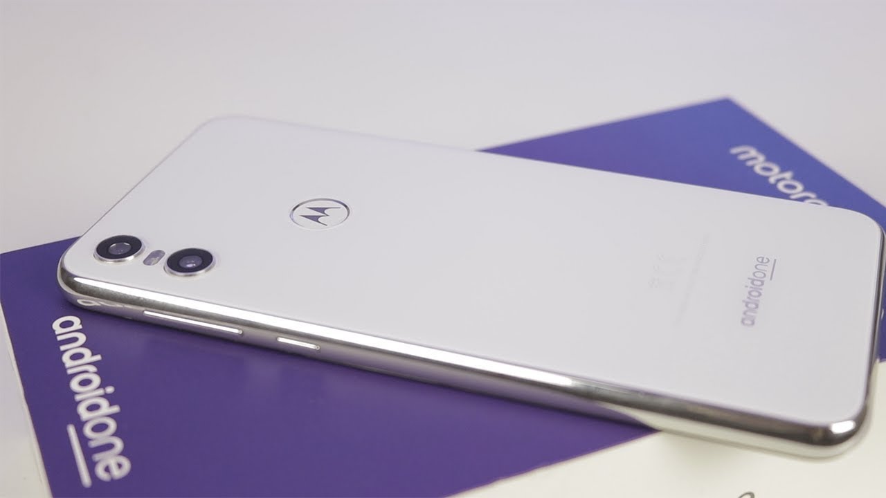 Motorola One - Smartfon w przystępnej cenie.