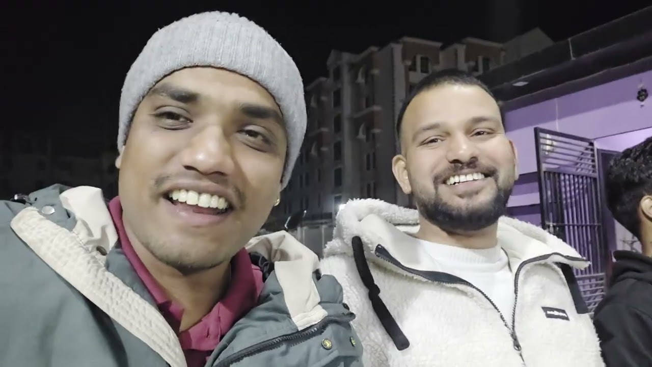 Aaj mene cricket khela itne saal baad! Aur dosto ke sath maje, phir gaye hum walking karne [023/100]