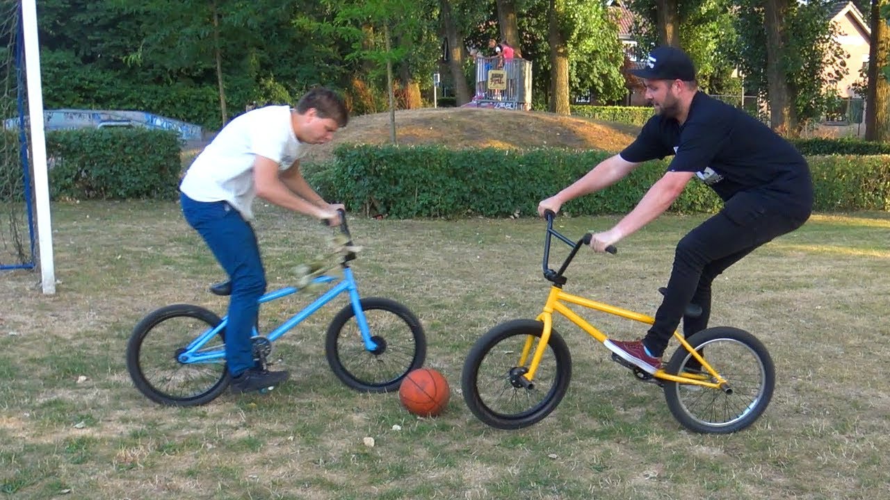 BMX VOETBAL EN ROLSTOEL PRET!