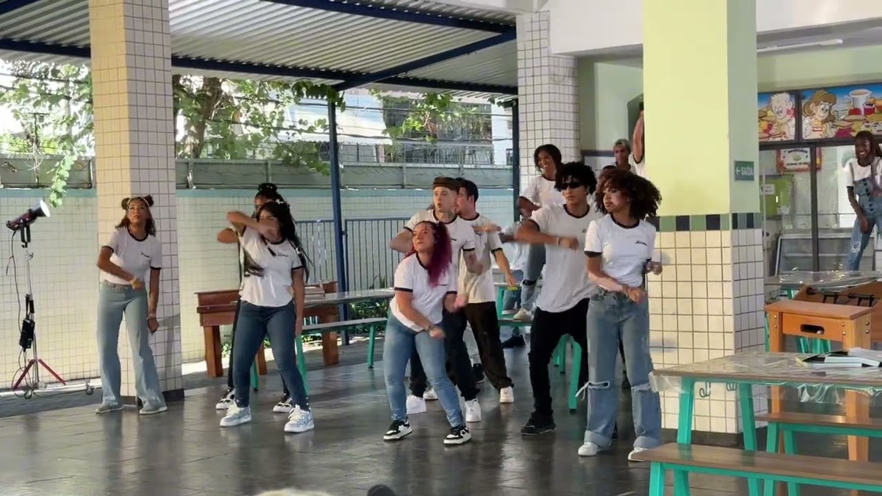 BASTIDORES DE VOLTA ÁS AULAS…. “Vídeo oficial” 😍👀📚
