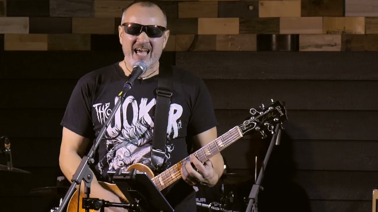 UŽ TĚ NIKDO NEHLÍDÁ