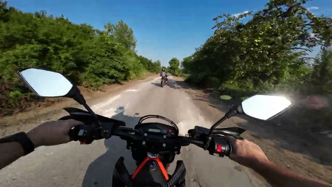 ktm smc690r vs BMW f650 funduro