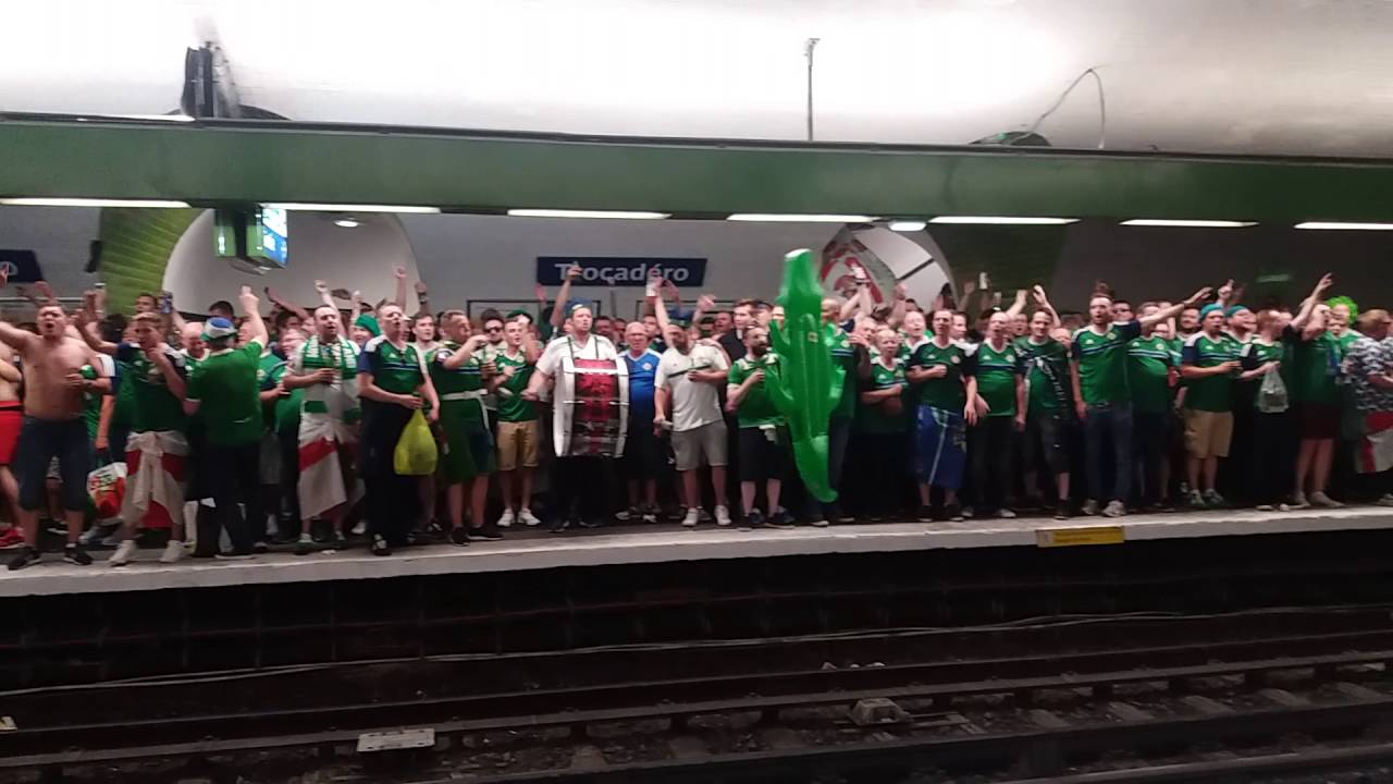 Northern Ireland supporters singing in the metro of PARIS // #EURO 2016 #FOOTBALL #MESSI