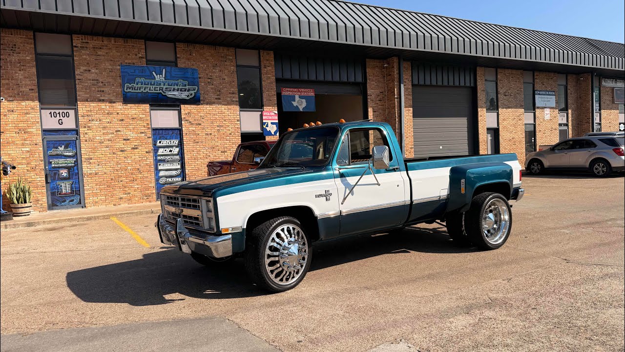 C30 Dually on open headers visits the Muffler Shop! 