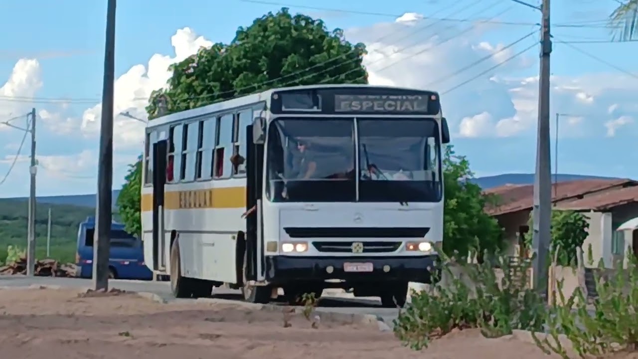 Um ônibus antigo da aratu empresa antiguido😍 Paulo Afonso