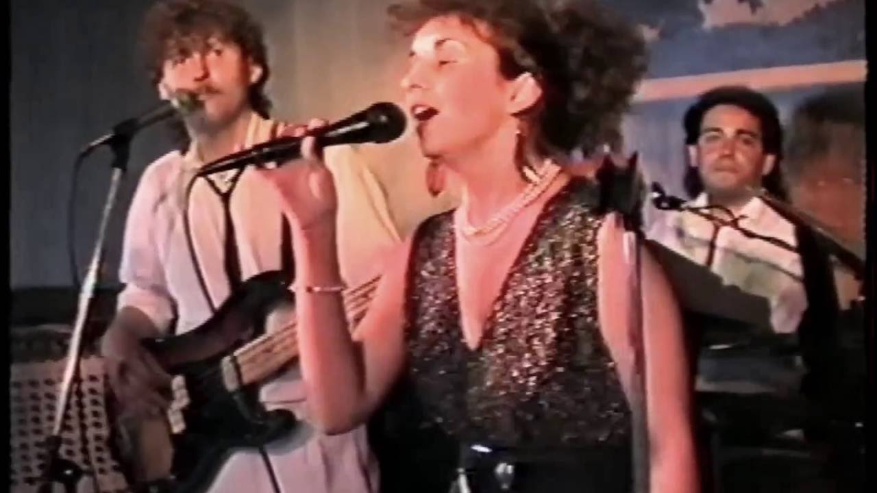 František Kačáni - FAIR PLAY BAND(live)kaviareň Hviezda-Lučenec 1988