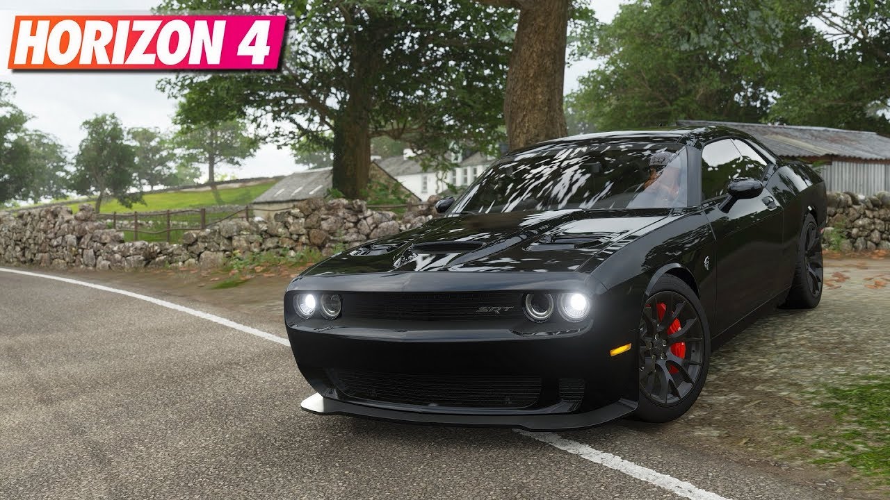 Forza Horizon 4 - Dodge Challenger SRT Hellcat | Gameplay