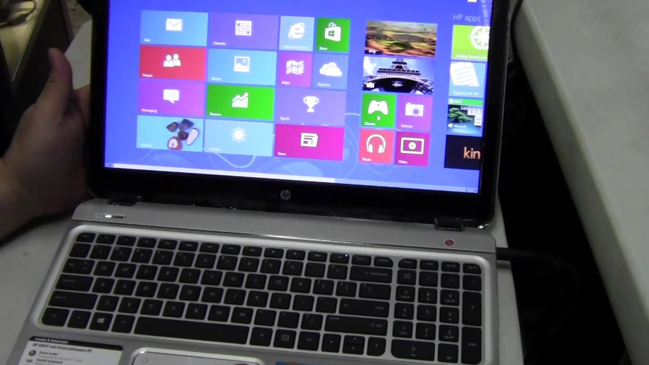 HP AMD A10 Laptop unboxing and Windows 8 Setup