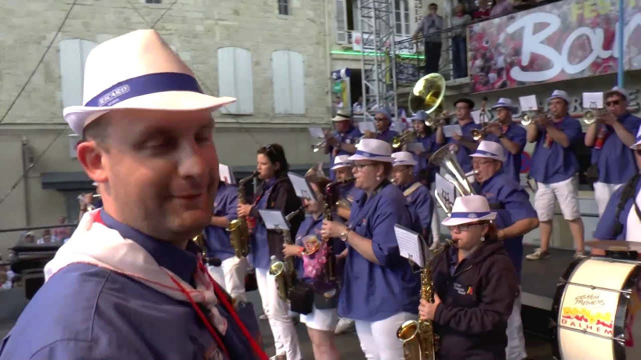 Condom 2016 Delirium Tremens Band Grande scène Medley Sardou