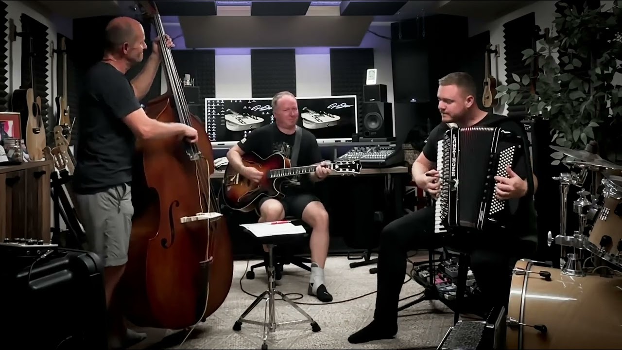 Patrik Hoetzl Trio - Sir Patrik‘s Polka