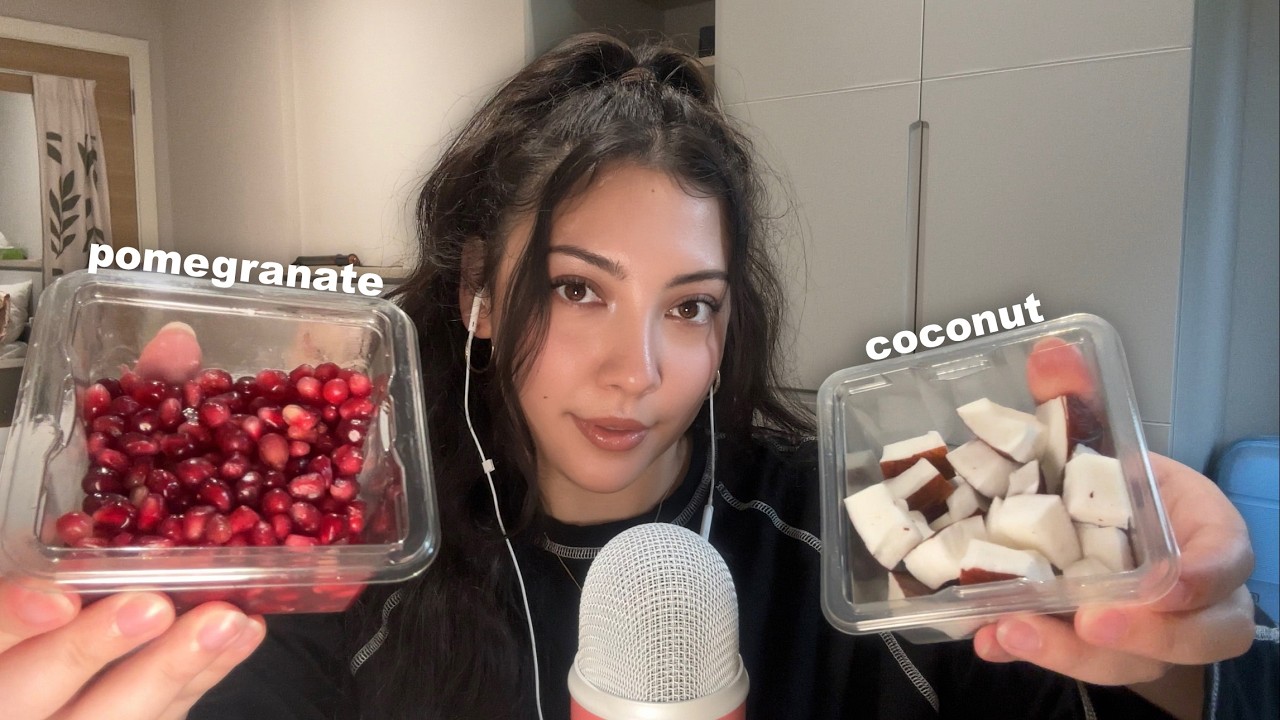 ASMR eating fruit and hoping for good CRUNCHES