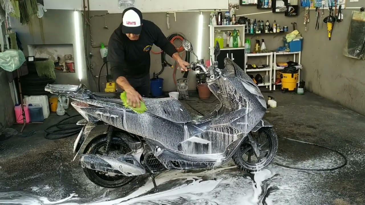 LAVAGEM DA PCX / LAVA RÁPIDO DO SÉCULO