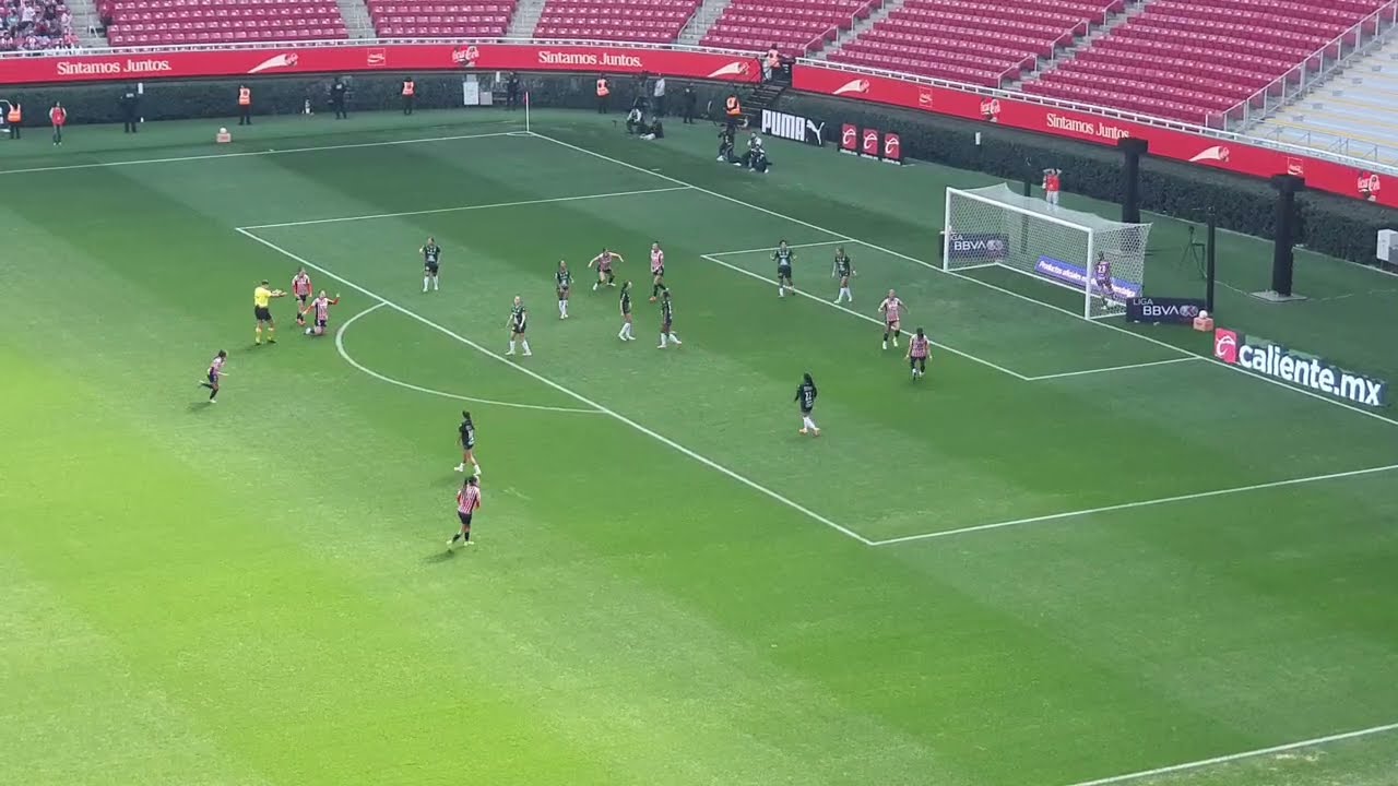 Chivahermanos 1906 | #femenil | #ligamxfemenil | #chivasfemenil | #gol | #j6 | 🆚#esmeraldas | FERRAL