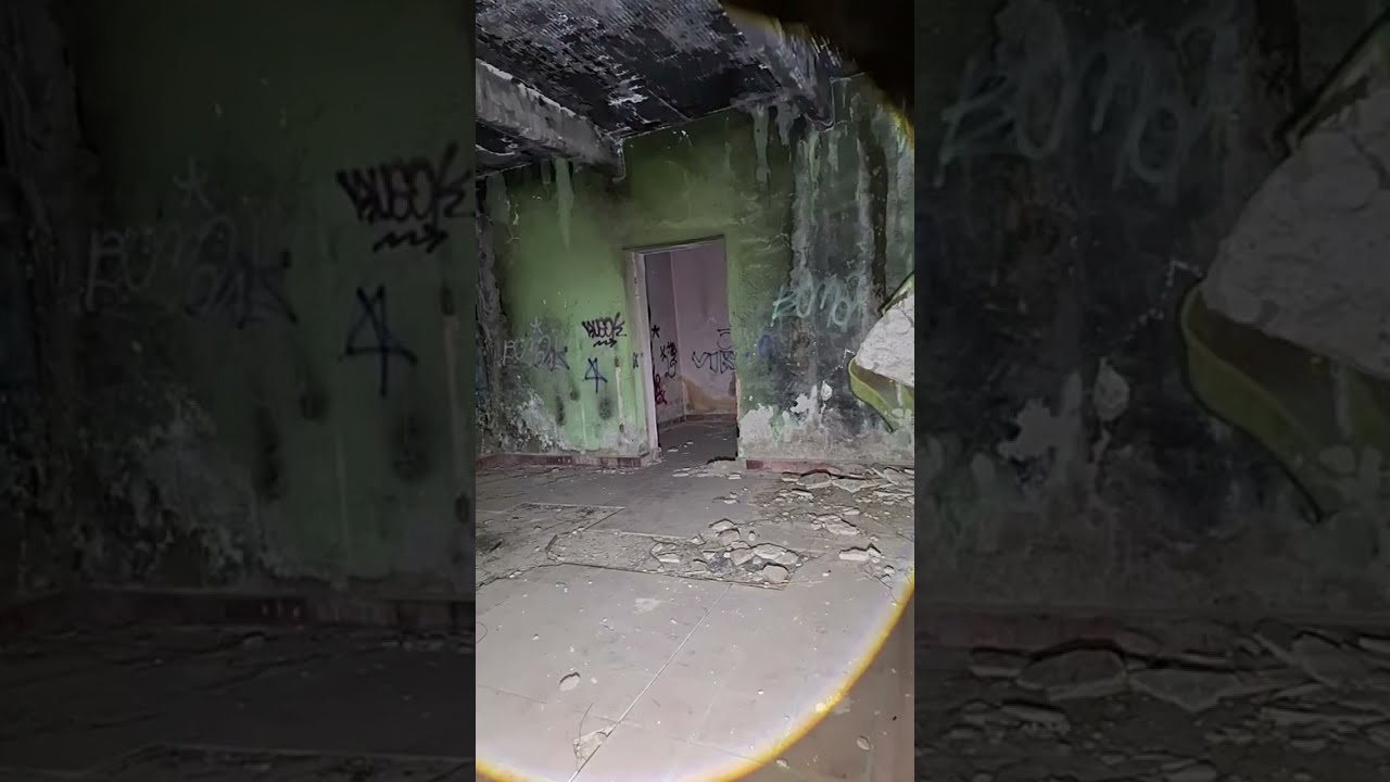 Hacienda abandonada, compa Mark está en vivo.