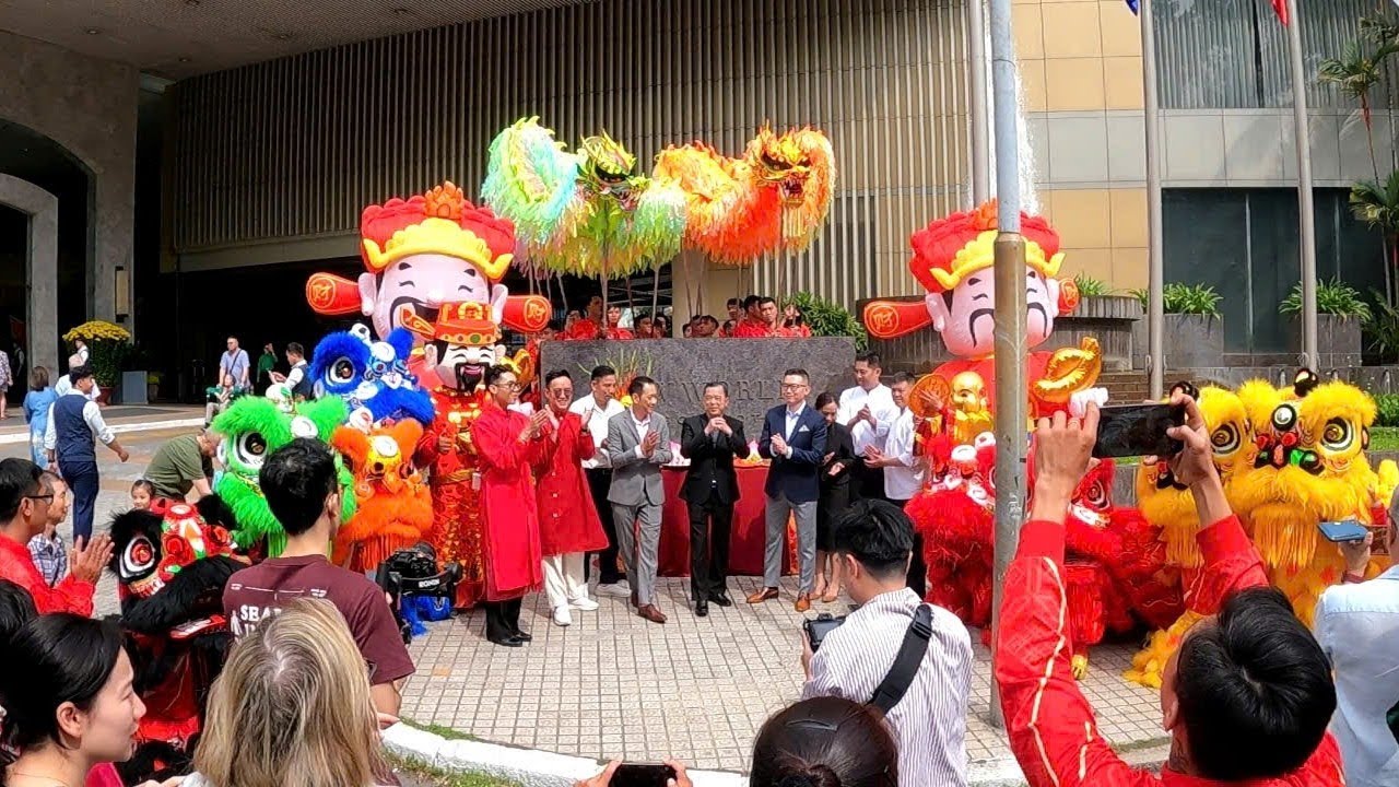 Sáng Mùng 1 Tết, Tinh Anh Đường Full Show Hotel NEW WORLD - Dragon Lion dance 2025 (Full clip)