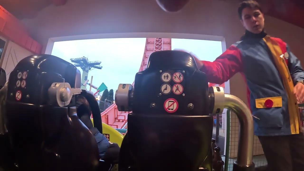 Disney Land Paris Toystory Racing Car Ride