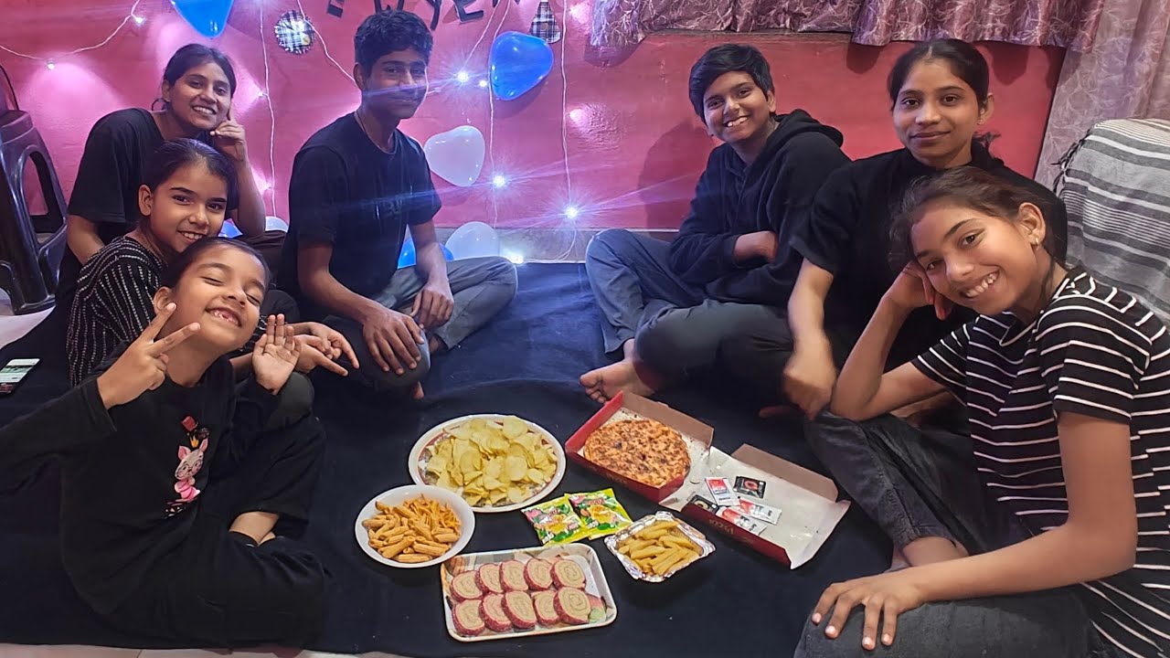Last vlog 2025🙂#last#vlog#vlogger#celebration #cousins#vloglife#vlogging#2026#fun#masti#dance#enjoy 