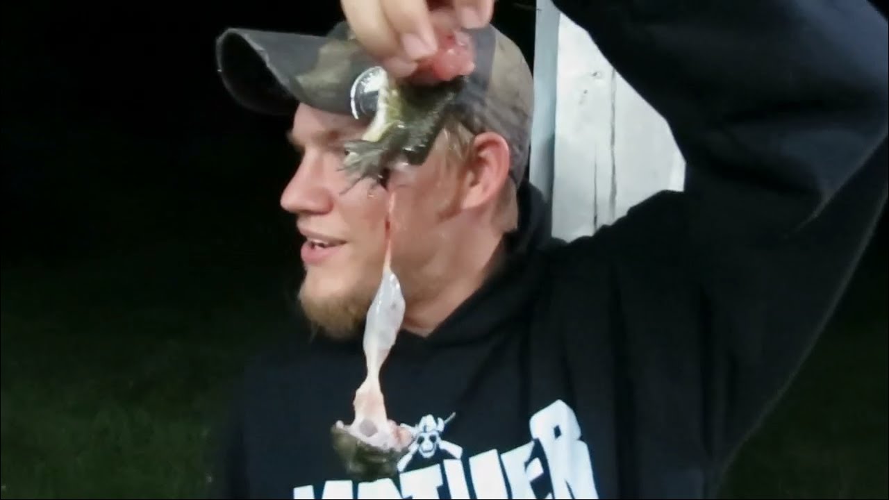 COUNTRY BOES!